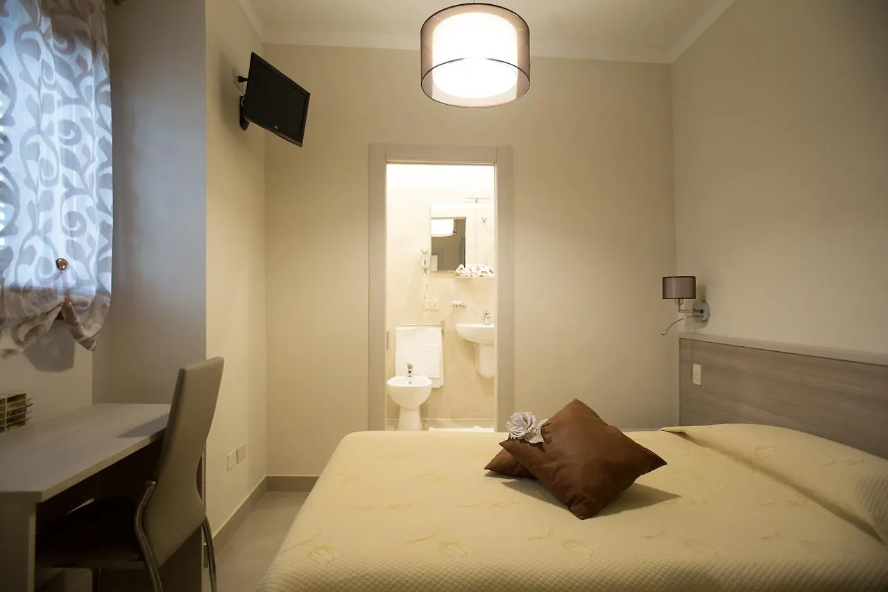 La Magione Hotel Serravalle Pistoiese 2*,